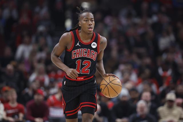 萨林杰21+10深圳大胜四川 多森33分宁波克天津